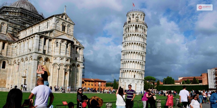 Why The Leaning Tower Of Pisa Does Not Fall